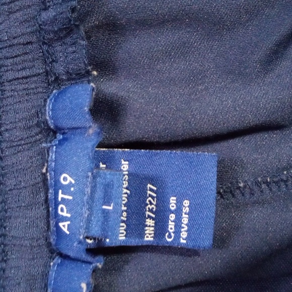 🌟🌟Free shoes🌟🌟 with purchase of Women's Apt.9 wide leg pants - Picture 3 of 9